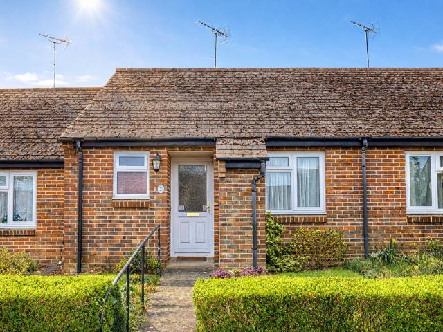 House for sale in Henley-on-Thames, Berrick Salome
