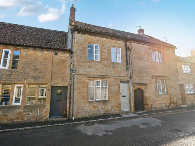 House for sale in Montacute, Somerset