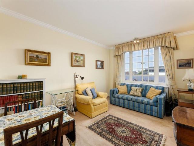 House for sale in Chelsea, Greater London