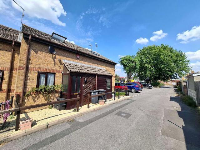 House for sale in Walcot West, Rodbourne