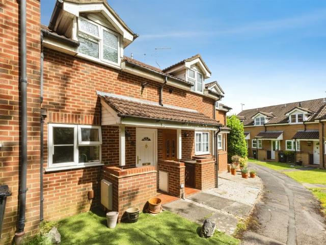 House for sale in Shinfield