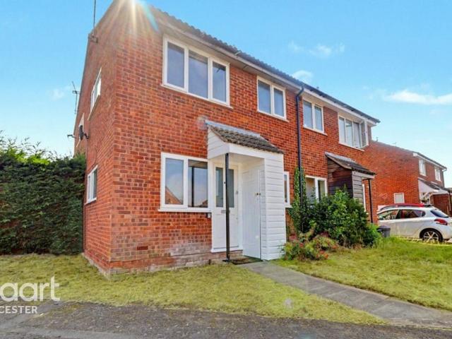 House for sale in Elmfield, Leicestershire