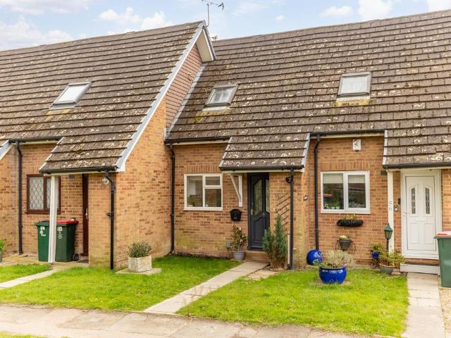 House for sale in Pound Hill, Crawley
