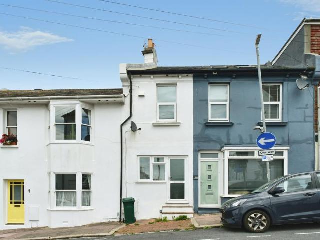 House for sale in Round Hill, Brighton & Hove