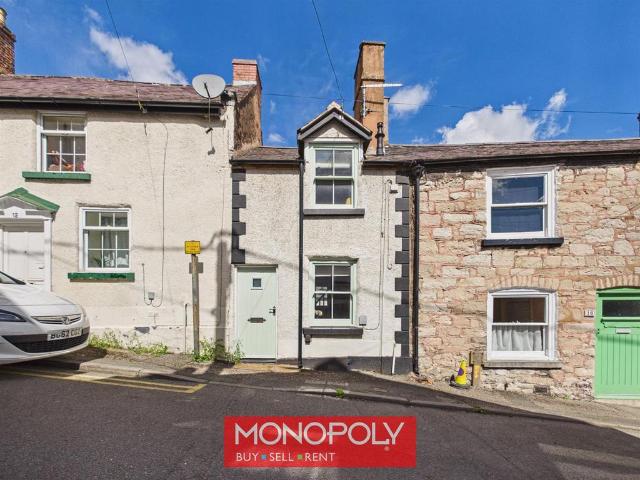 House for sale in Denbigh