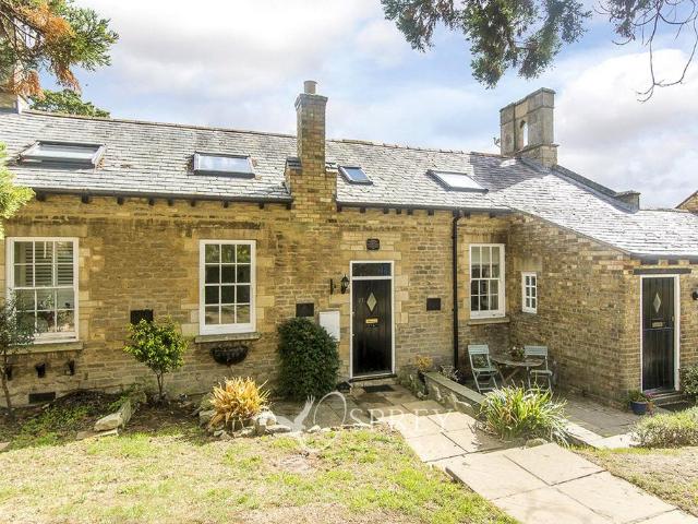 House for sale in Oundle