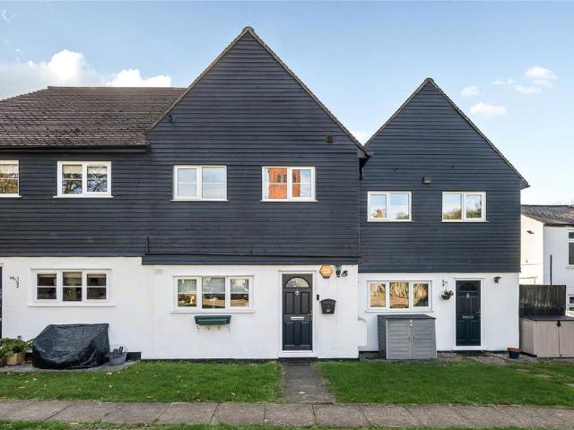 House for sale in St Mary Cray, Greater London