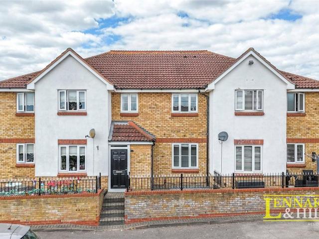House for sale in Grays, Essex