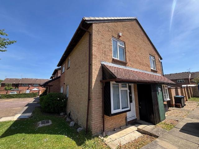 House for sale in Debden Green, Epping