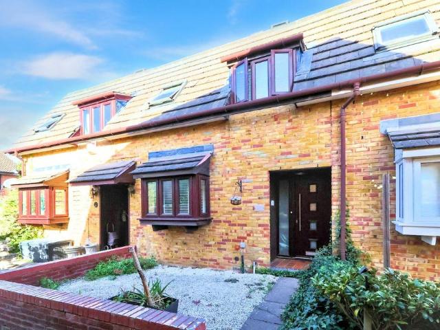 House for sale in London Borough of Croydon, Greater London