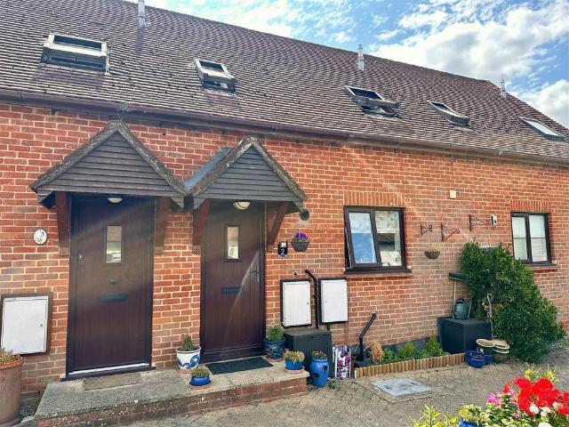 House for sale in Fole, Surrey