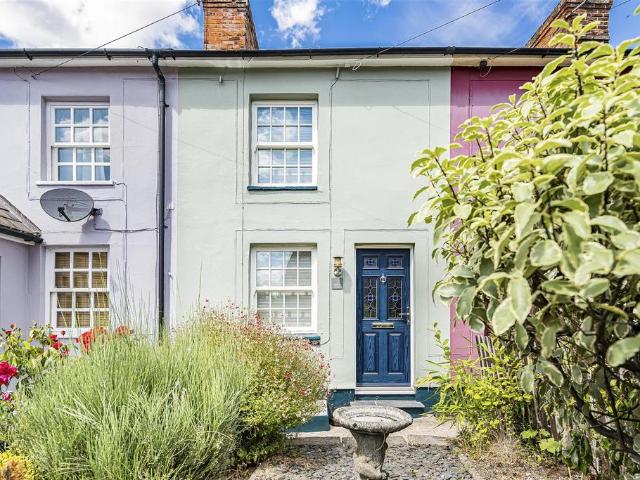 House for sale in Pleasant Valley, Duton Hill