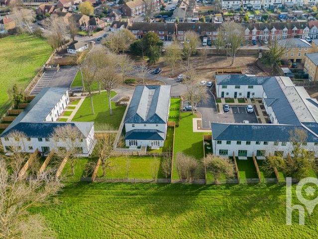 House for sale in Mile Town, Oad Street