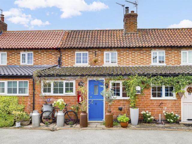 House for sale in Barton In Fabis, East Midlands