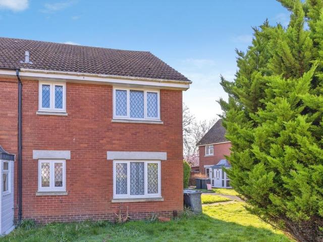 House for sale in Spring Vale, Hampshire