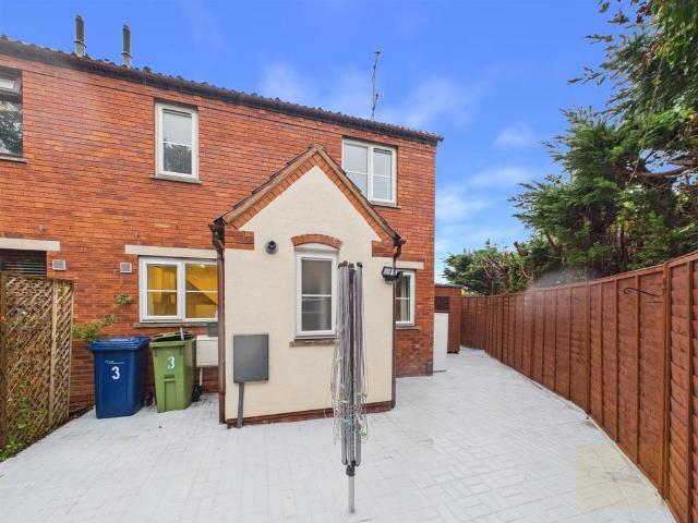 House for sale in Churchdown, Tewkesbury