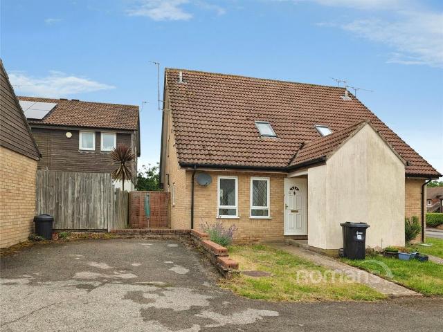 House for sale in Earley