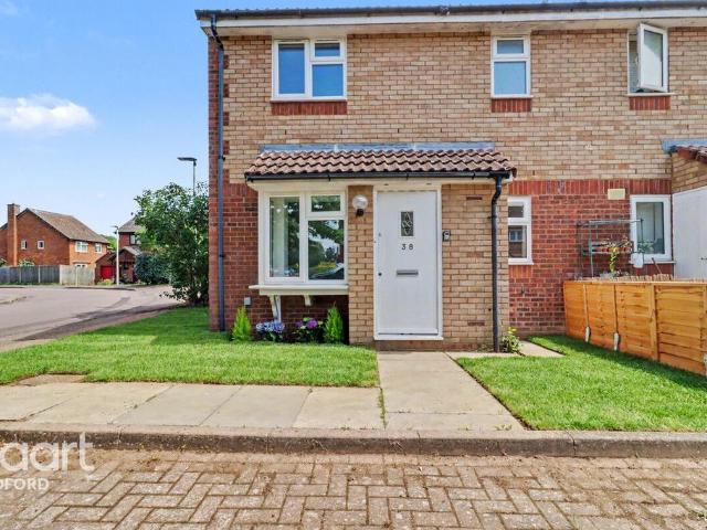 House for sale in Newnham, Bedford
