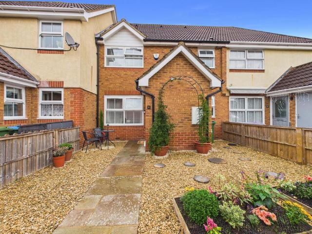 House for sale in Stoke Mandeville, Buckinghamshire