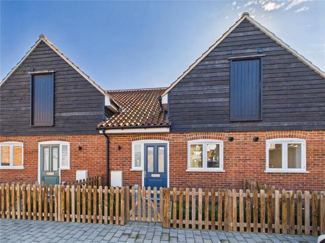 House for sale in Chipping Hill, Essex