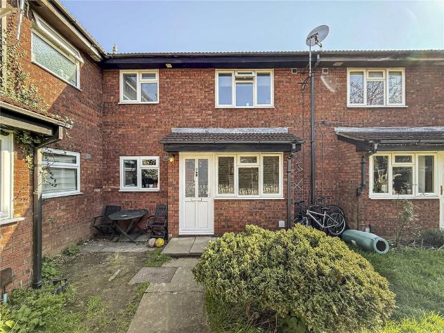 House for sale in Upper Halliford, Spelthorne
