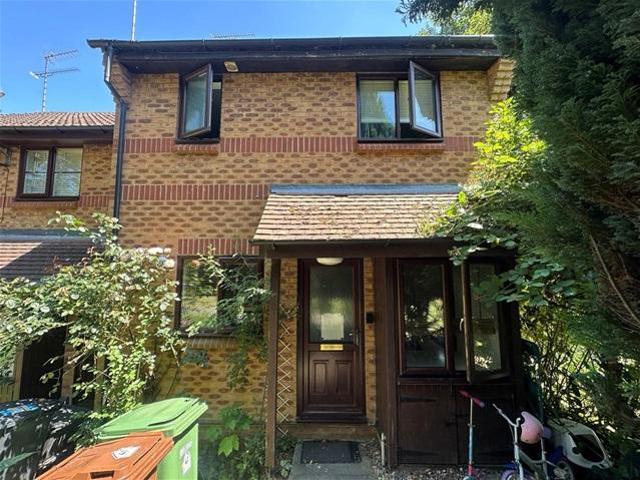 House for sale in St Albans, Five Acres