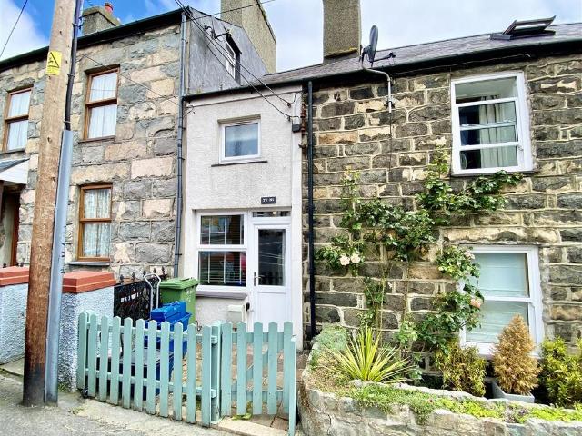 House for sale in Nefyn, Wales