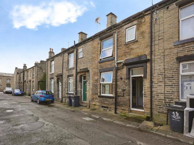 House for sale in Brookfoot, Brighouse
