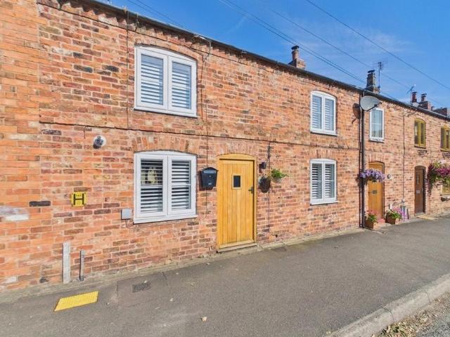 House for sale in Tarvin, Cheshire