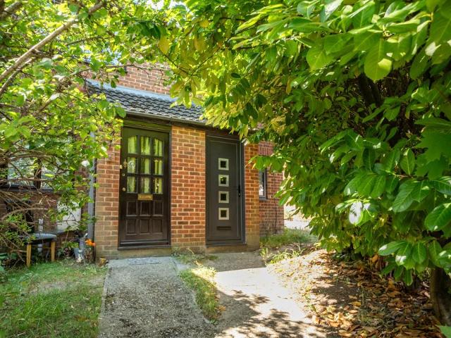 House for sale in Castlefield, Cressex