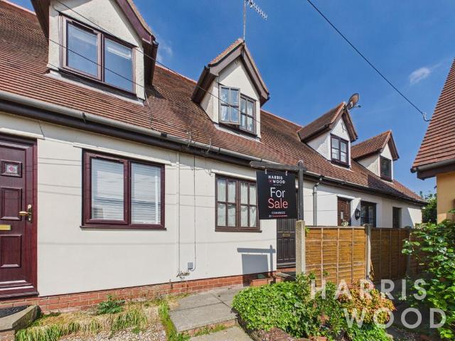 House for sale in Hythe, Colchester