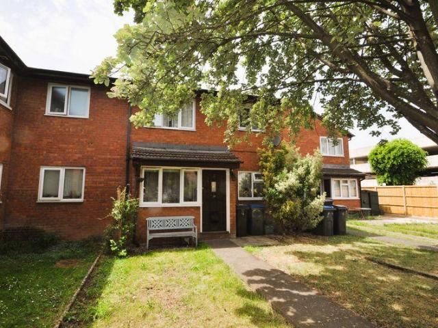 House for sale in New Malden, Greater London