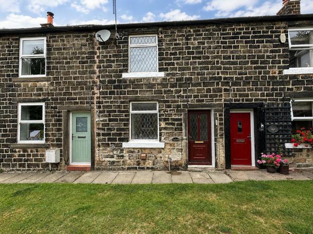 House for sale in Saddleworth, Pendock
