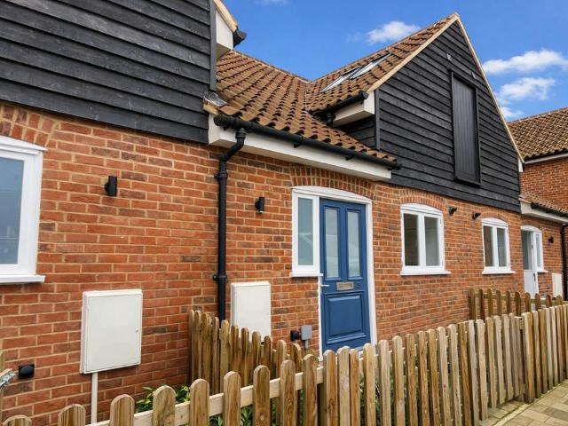 House for sale in Chipping Hill, Essex