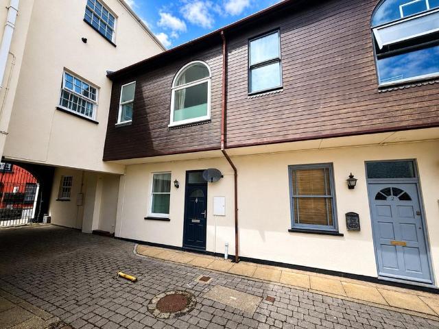 House for sale in Narberth, Wales