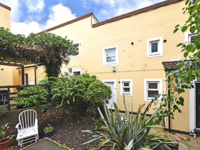 House for sale in London Borough of Lewisham, Isle Of Man