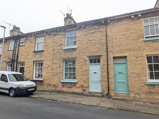House for sale in Saltaire, Bradford