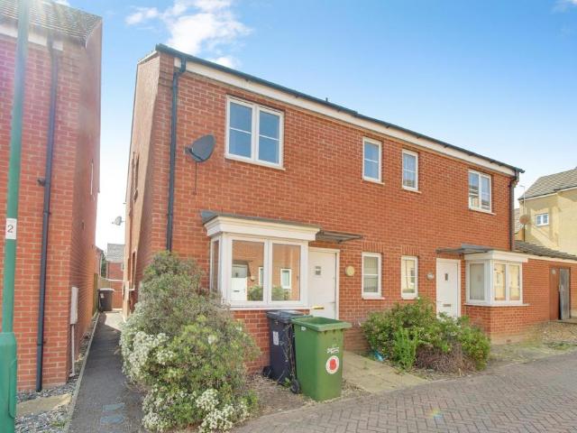 House for sale in Cardea, Peterborough