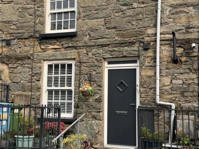 House for sale in Four Crosses, Blaenau Ffestiniog