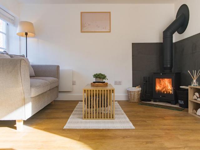 House for sale in Poulders Gardens, Dover