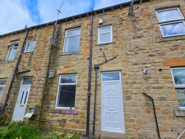 House for sale in Batley, West Yorkshire