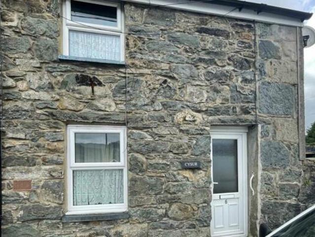House for sale in Blaenau Ffestiniog, Wales