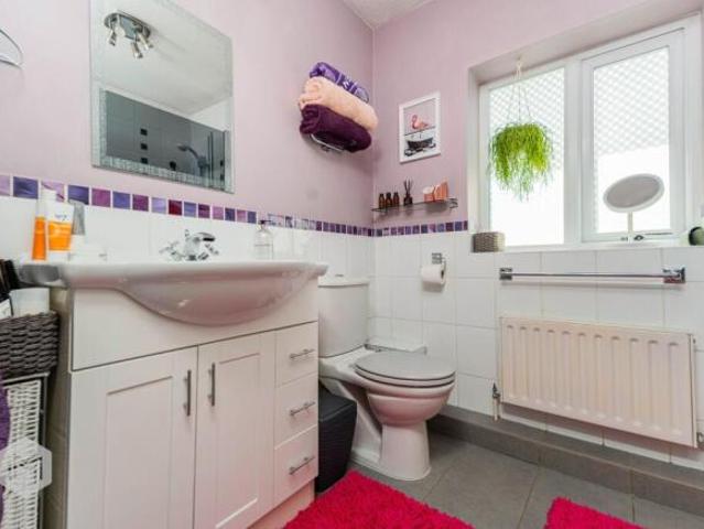 Cottage for sale in Bradshaw, Lee Bank