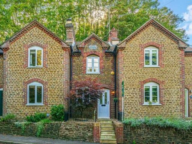 House for sale in Holloway Hill, Fole