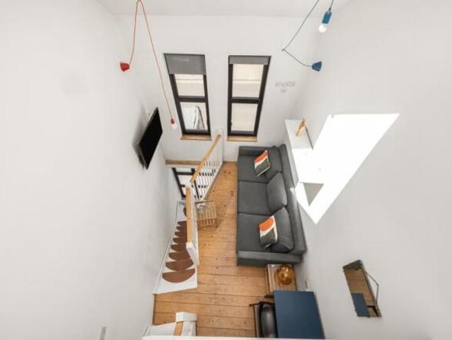 Cottage for sale in Walthamstow, Greater London