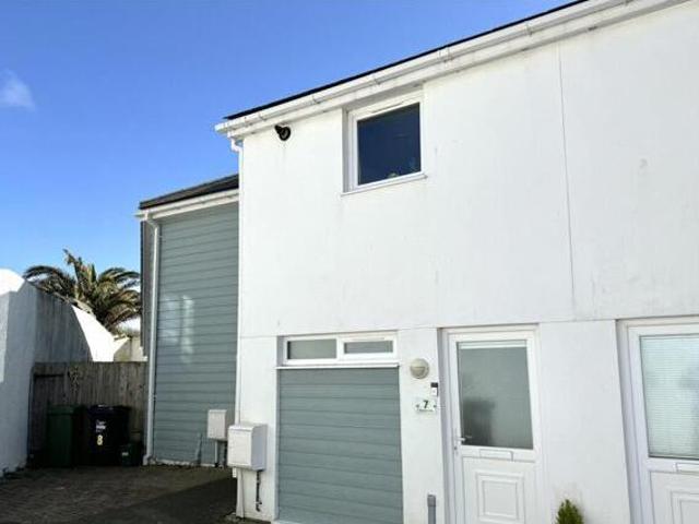 House for sale in Newquay, Cornwall