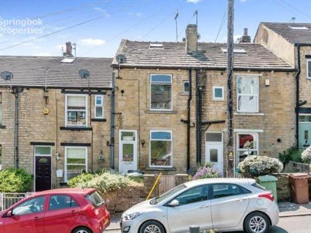 House for sale in Pudsey, West Yorkshire