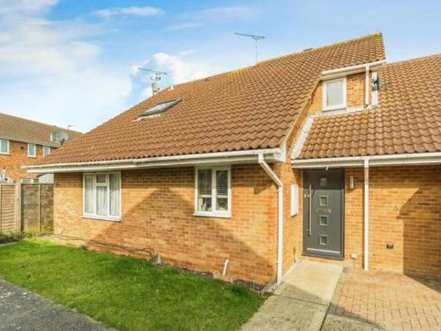 House for sale in Oad Street, Kent