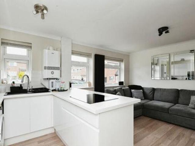 House for sale in Alton Barnes
