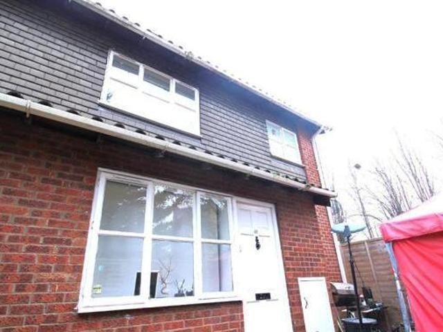 House for sale in Uxbridge, Greater London